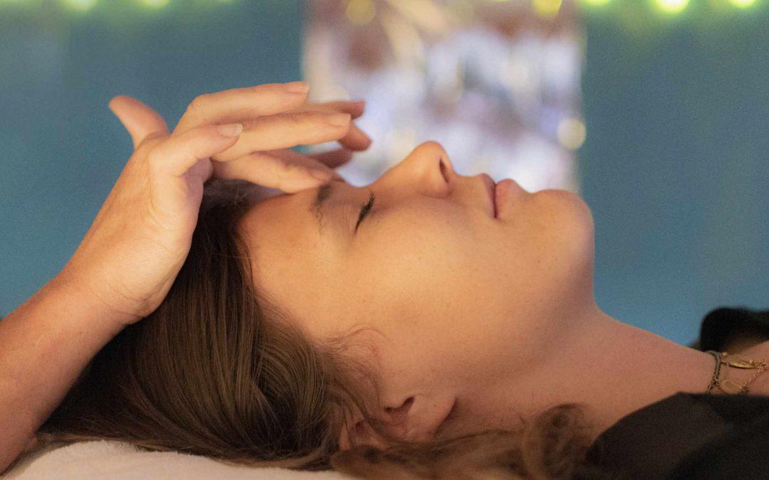 Qué es el Reiki: cómo funciona, beneficios y mitos